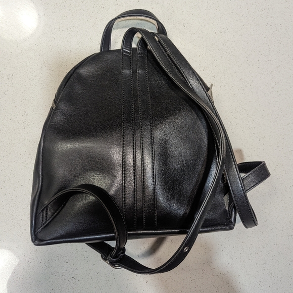 Matt and Nat Bag - Black - Picture 11 of 12